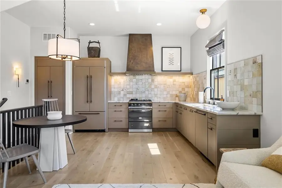 2053 Manchester Street Ne, Atlanta, GA 30324 - #3