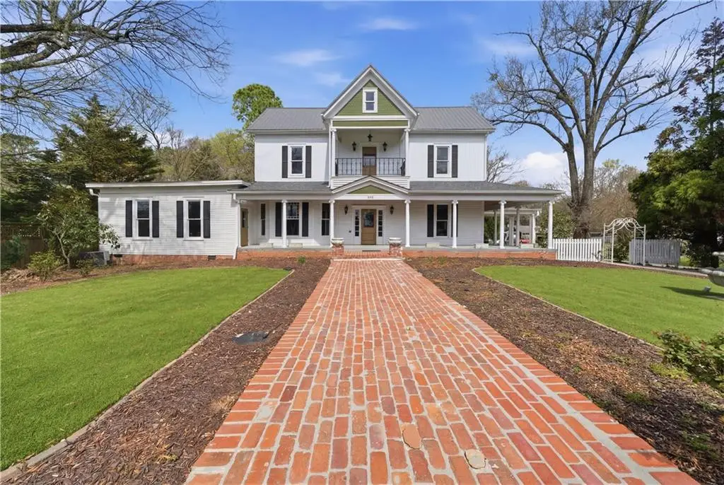 108 King Street, Adairsville, GA 30103 - #1