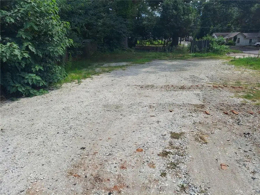 1032 W Solomon Street, Griffin, GA 30223 - #3