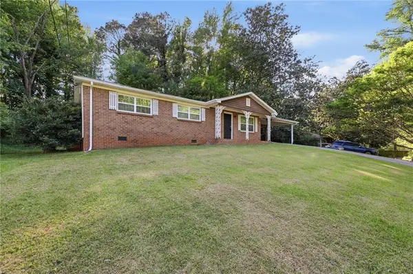 2322 Chestnut Log Loop, Lithia Springs, GA 30122