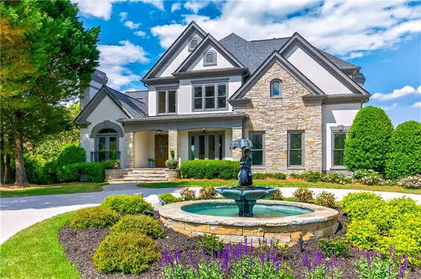 5925 Stoneleigh Drive, Suwanee, GA 30024