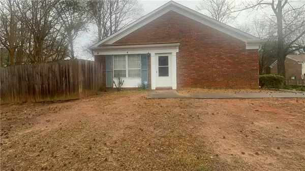 2571 Stratford Lane, Morrow, GA 30260