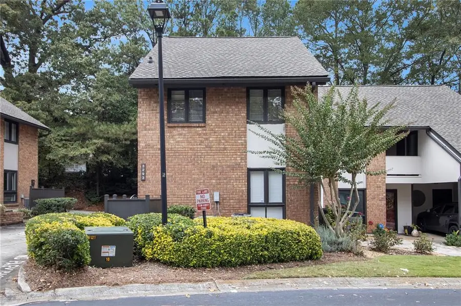 3293 Clairmont North Ne, Brookhaven, GA 30329 - #2