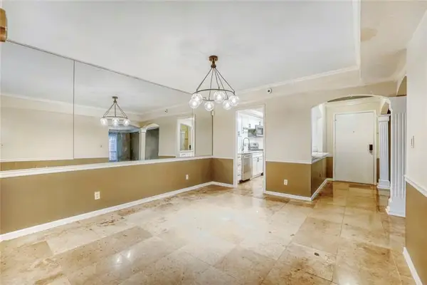 6851 Roswell Road #M13, Atlanta, GA 30328