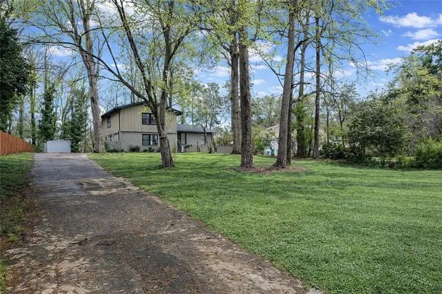957 Rowland Road, Stone Mountain, GA 30083 - #2