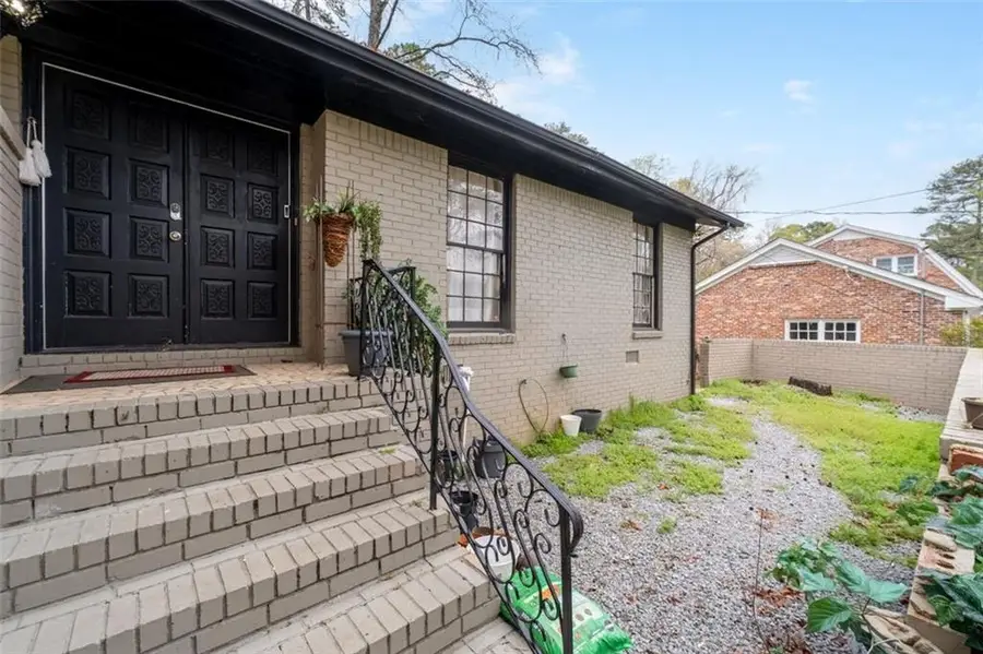 957 Rowland Road, Stone Mountain, GA 30083 - #3