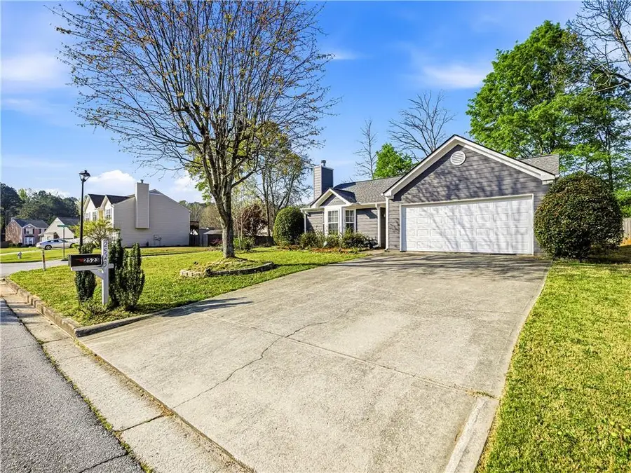 2523 Barndale Drive, Lawrenceville, GA 30044 - #2