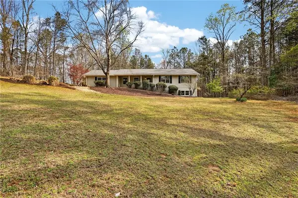 4684 Ben Hill Drive, Oakwood, GA 30566