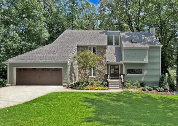 2810 Windrush Lane, Roswell, GA 30076