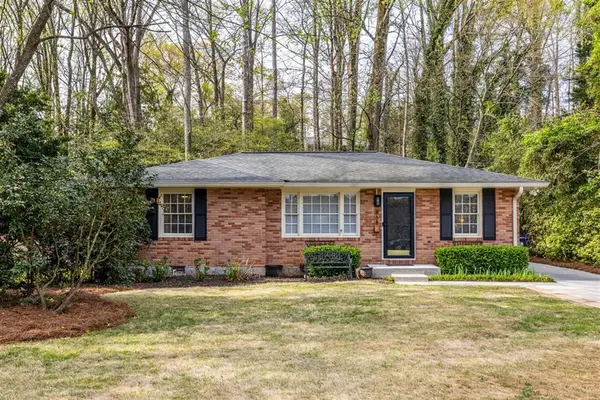 868 Scott Circle, Decatur, GA 30033