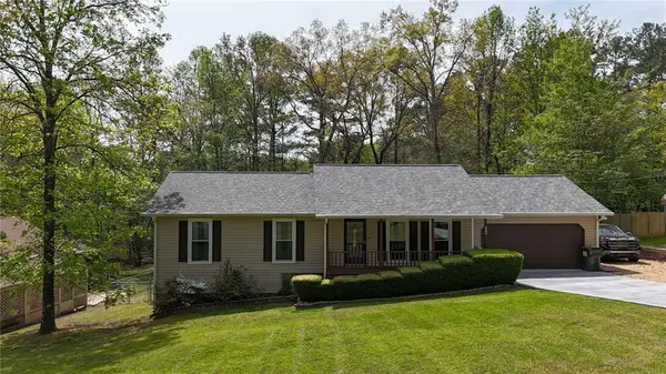 33 E Boxwood Drive Se, Cartersville, GA 30121