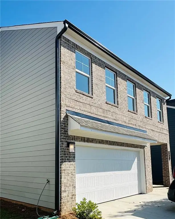 4445 Buttonwood Lane, Lilburn, GA 30047 - #2