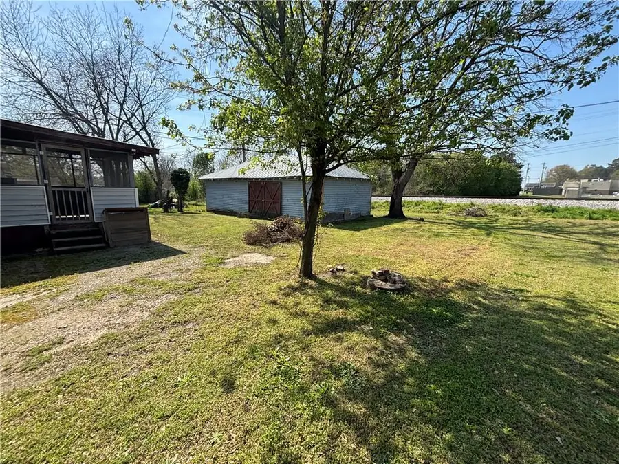 201 Snyder Avenue, Elberton, GA 30635 - #2