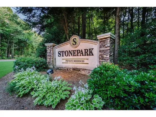 1602 Wingate Way, Atlanta, GA 30350