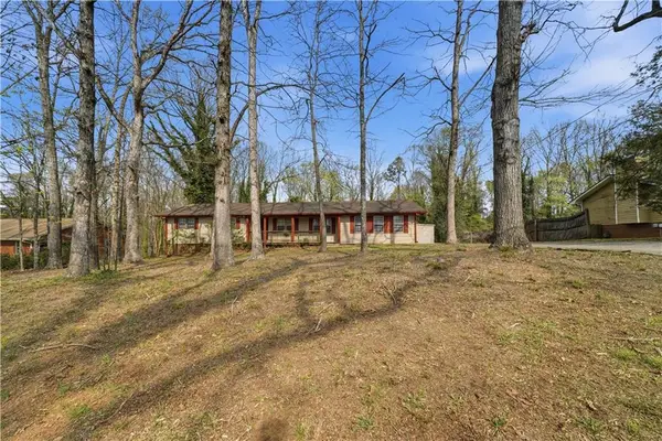 2937 Pebble Lane, Snellville, GA 30078