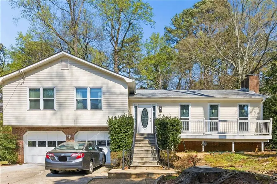 254 Devant Place Sw, Lilburn, GA 30047 - #2