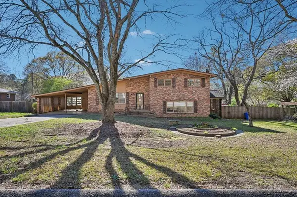 1324 N Hicks Circle Nw, Conyers, GA 30012