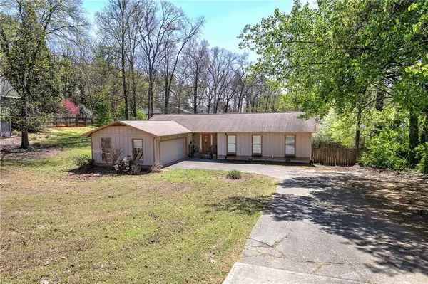 5 Marguerite Drive, Cartersville, GA 30121