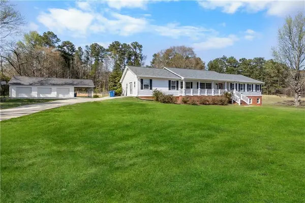 221 Griffin Mountain Trl, Conyers, GA 30013