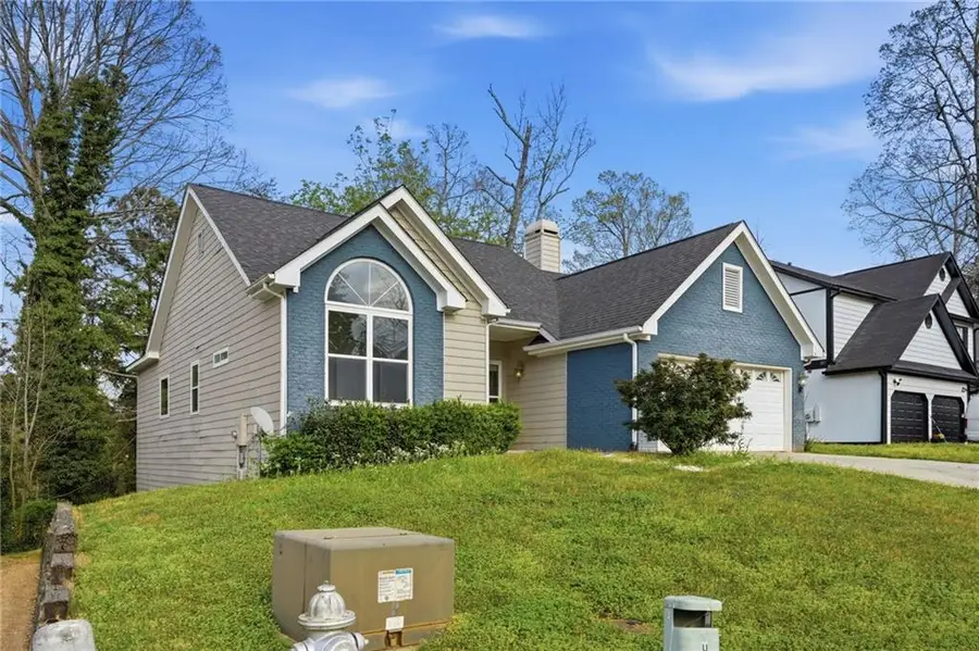 694 Shore View, Lithonia, GA 30058 - #2