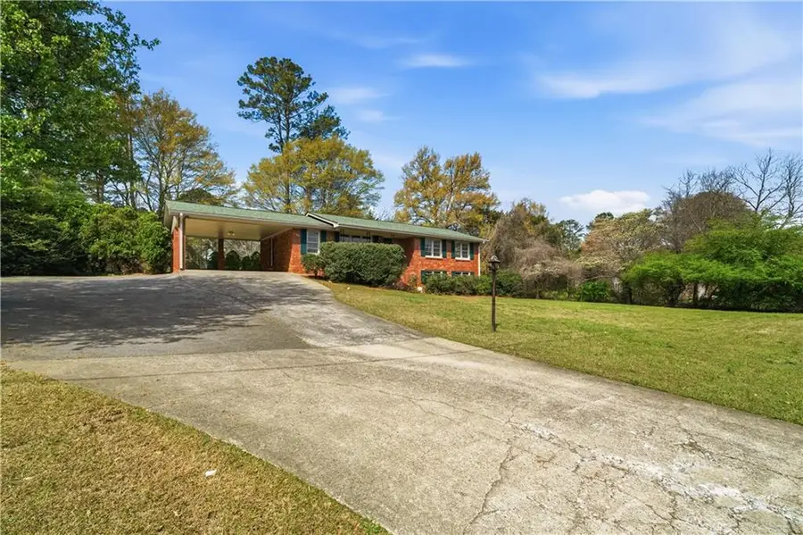 689 Old Canton Road, Marietta, GA 30068 - #2