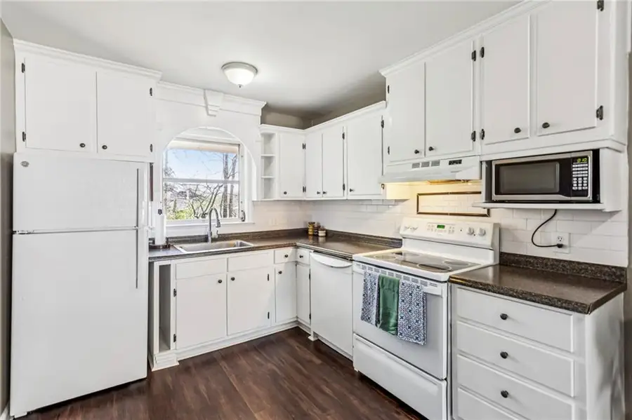 970 Brentwood Drive, Smyrna, GA 30082 - #2