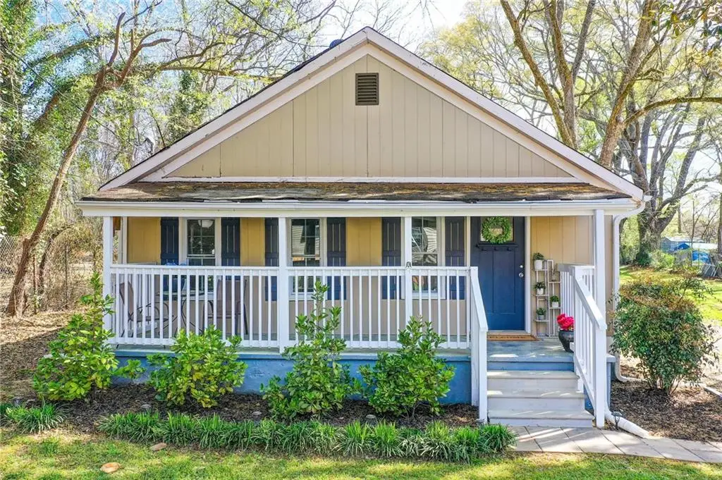 411 Ash Street, Monroe, GA 30655 - #1