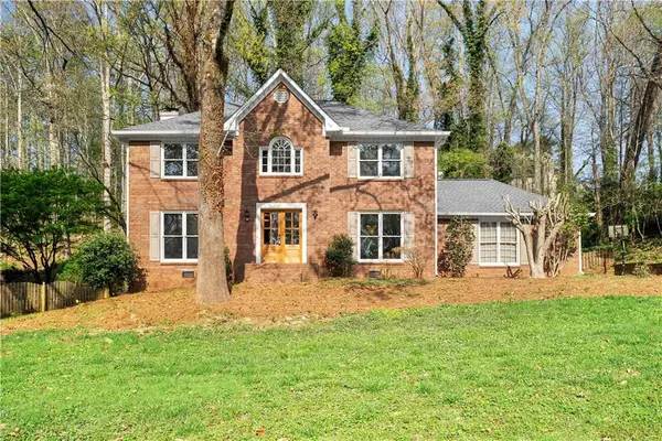 490 Guilford Circle, Marietta, GA 30068