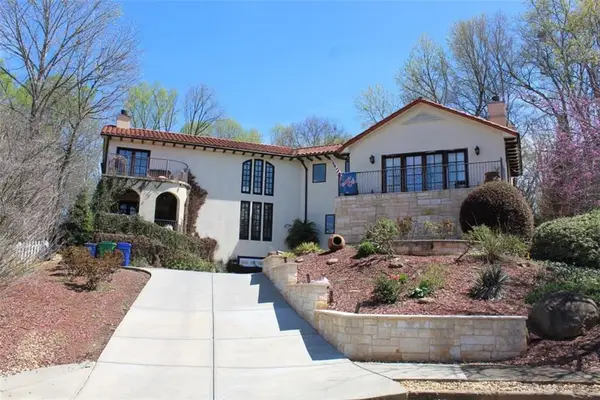 413 Spring House Cove, Atlanta, GA 30307