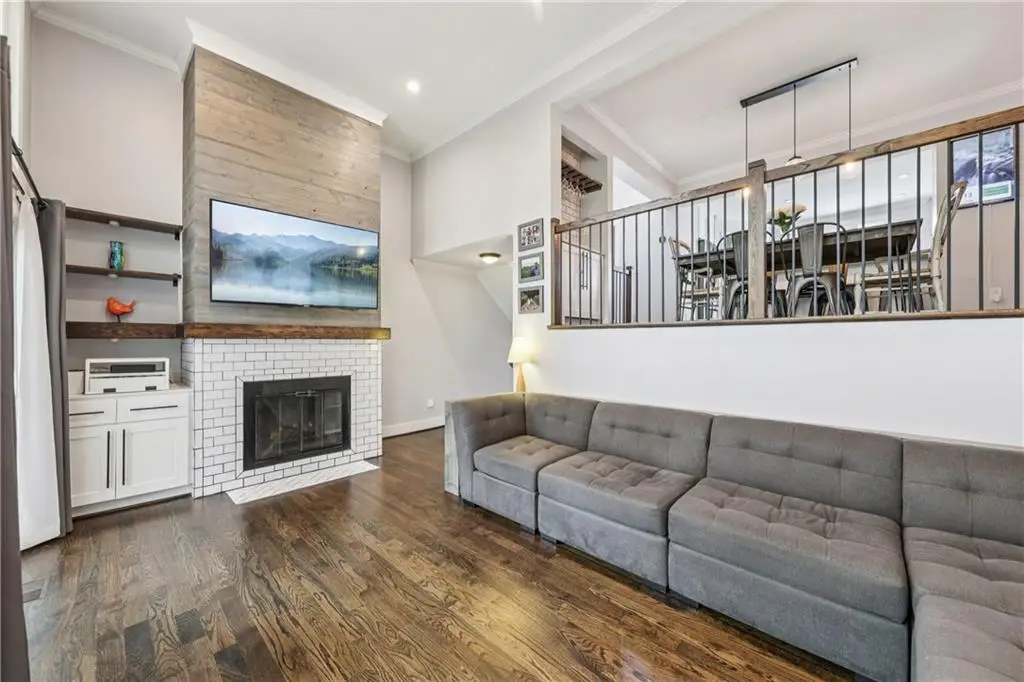 1060 Riverbend Club Drive Se, Atlanta, GA 30339 - #1