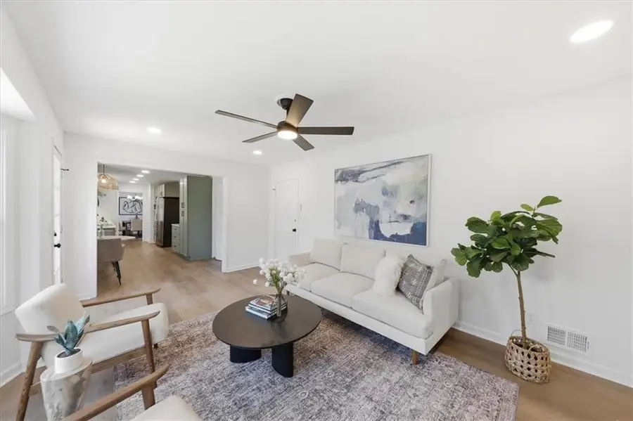 564 Deer Run Sw, Lilburn, GA 30047 - #3