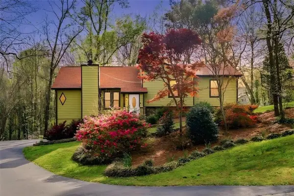 107 Spring Way, Woodstock, GA 30189