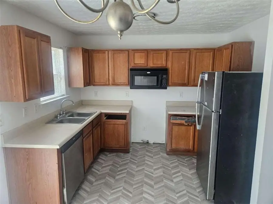 9432 Lakeview Road, Union City, GA 30291 - #2