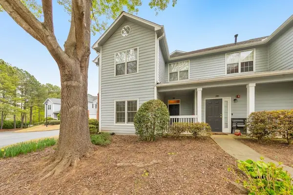 1002 Vinings Forest Lane Se #10, Smyrna, GA 30080