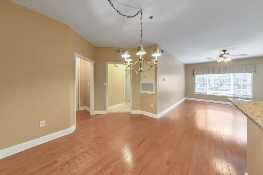 1002 Vinings Forest Lane Se #10, Smyrna, GA 30080 - #3