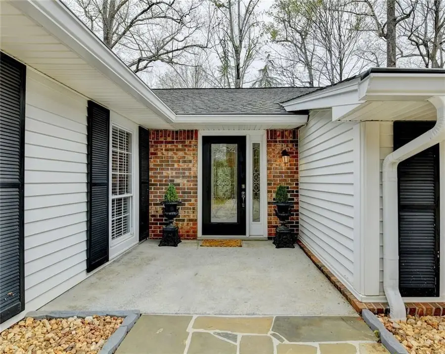 5000 Redcliff Court, Dunwoody, GA 30338 - #2