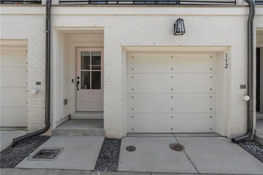 152 Chestnut Circle, Atlanta, GA 30342 - #3