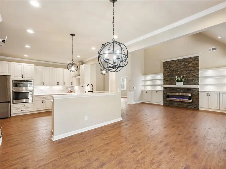 912 Westwood Lane, Winder, GA 30680 - #2