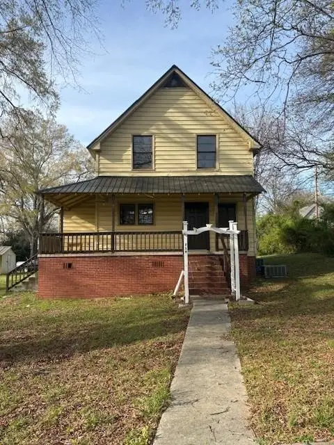 219 Grove Avenue, Lindale, GA 30147