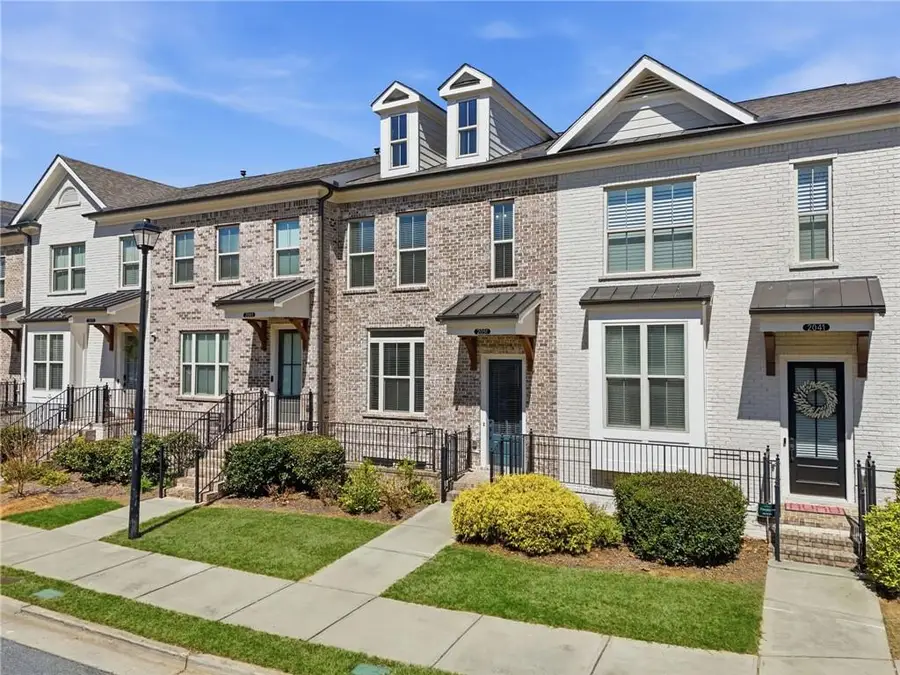 2051 Glenview Park Circle, Duluth, GA 30097 - #2