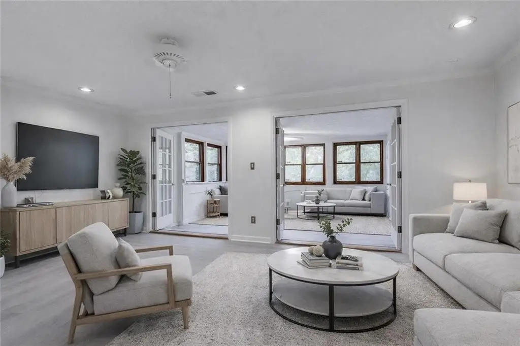 166 Maribeau Square Nw, Atlanta, GA 30327 - #1