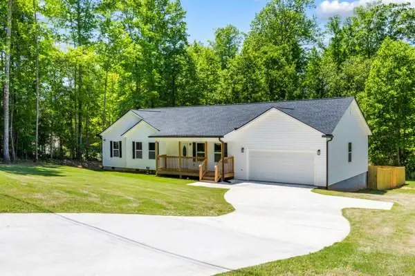 201 Deerfield Lane, Carrollton, GA 30116 - #2