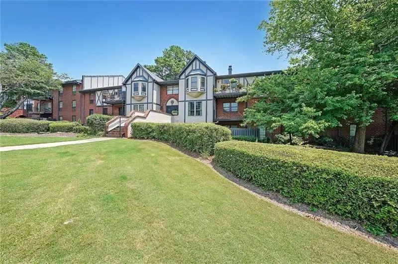 6851 Roswell Road #O3, Atlanta, GA 30328 - #3