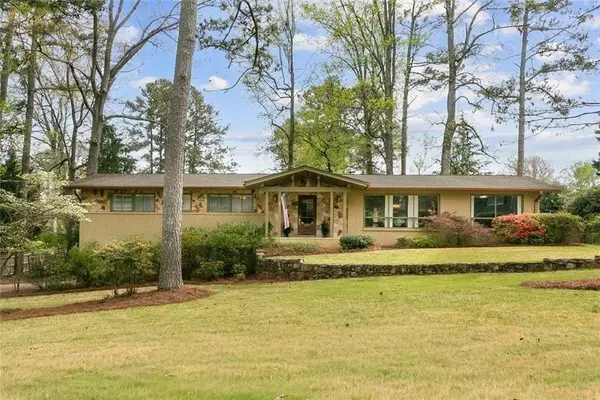2744 Pinestream Drive Ne, Marietta, GA 30068