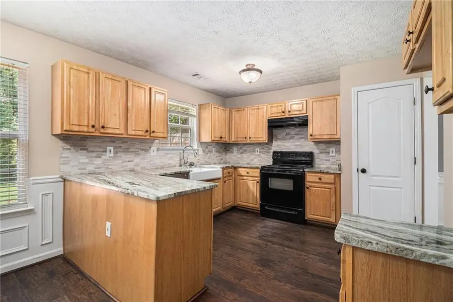 171 Barrington Farms Parkway, Sharpsburg, GA 30277 - #3