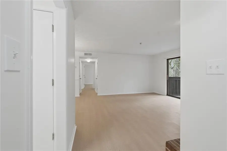 2408 Cumberland Court Se #2408, Smyrna, GA 30080 - #3