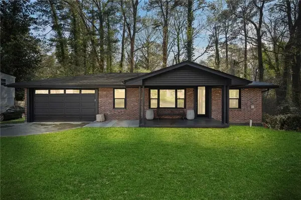 2746 Dale Creek Drive Nw, Atlanta, GA 30318