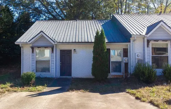 8652 Ashley Way, Douglasville, GA 30134