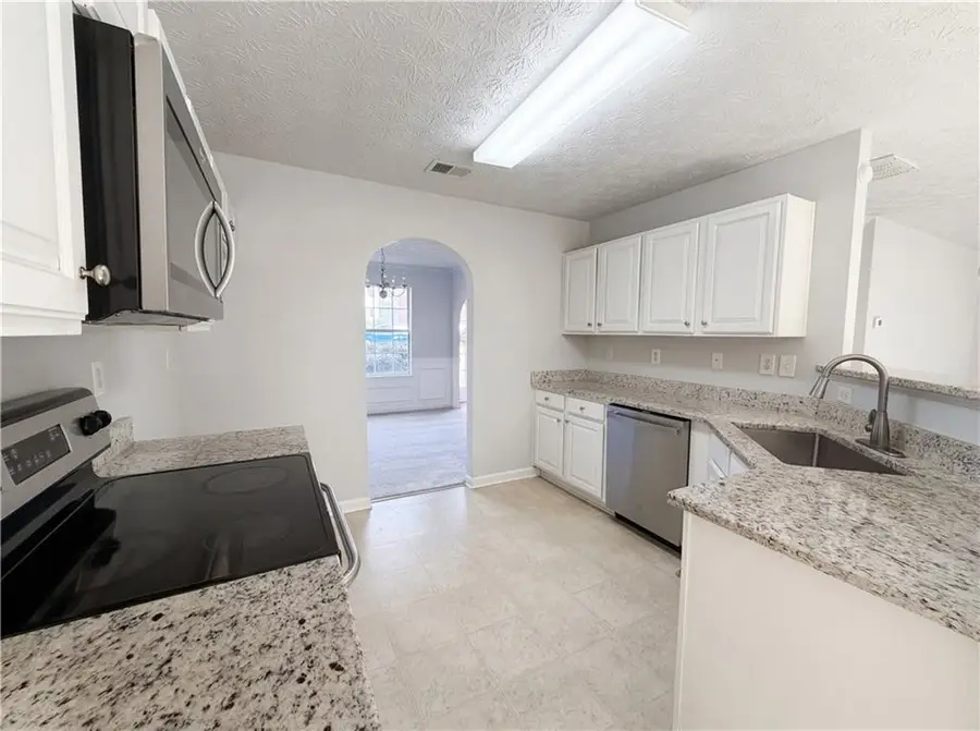 6497 Snowden Drive, Atlanta, GA 30349 - #2