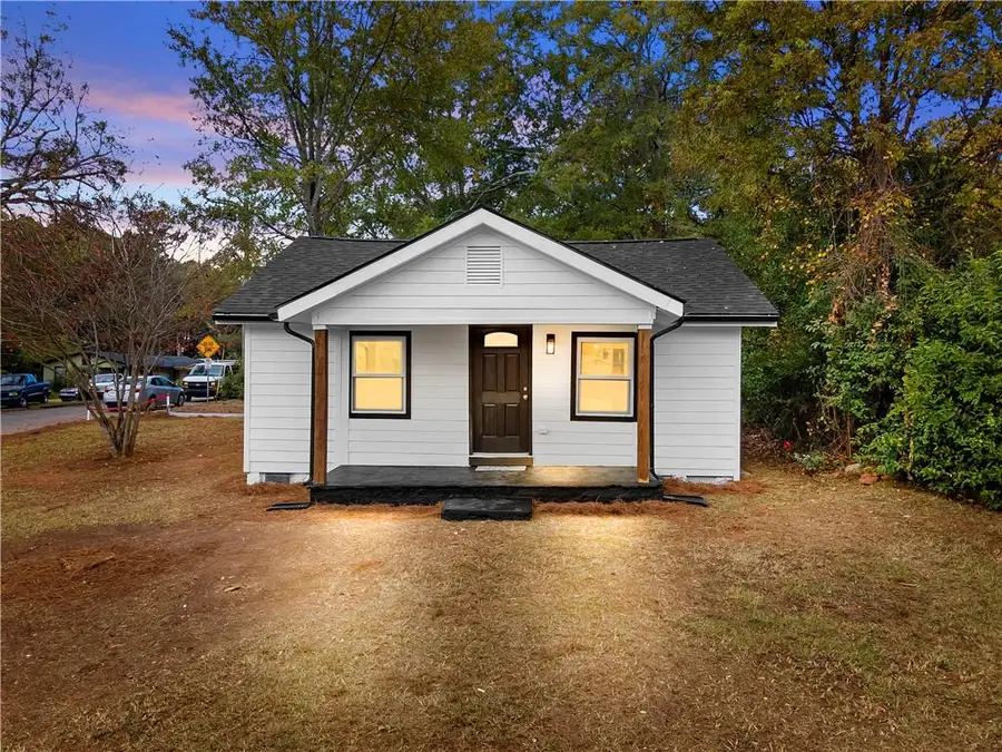 118 Perry Street, Monroe, GA 30655 - #2